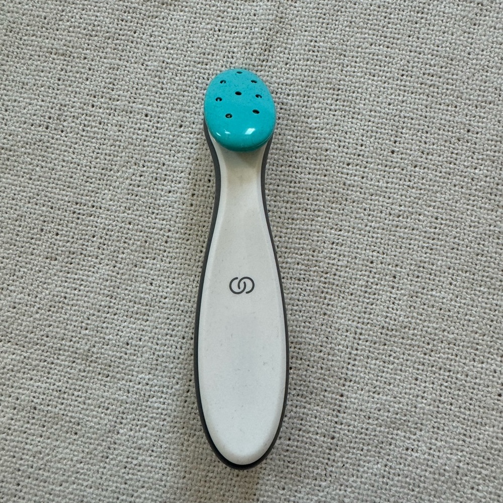 Nu Skin ageLOC Boost Device